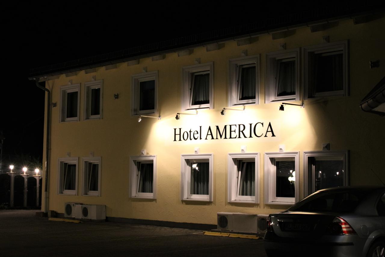 Hotel America Рамщайн-Мизенбах Екстериор снимка